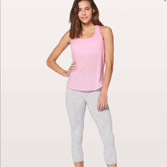 Lululemon shirt - Picture 1 of 4